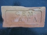 Tata - GEM Patent tégla kétoldalán felirattal Bujdosó Attilától